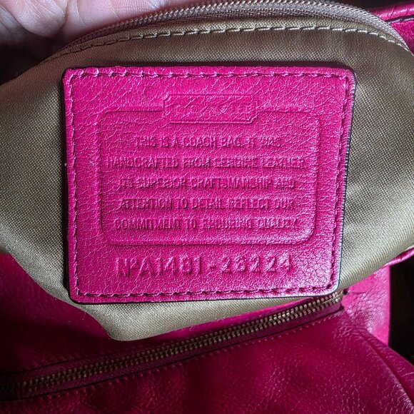 COACH Madison Phoebe 3 Section Shoulder Bag Tumbled Hot Pink Leather - Picture 15 of 16